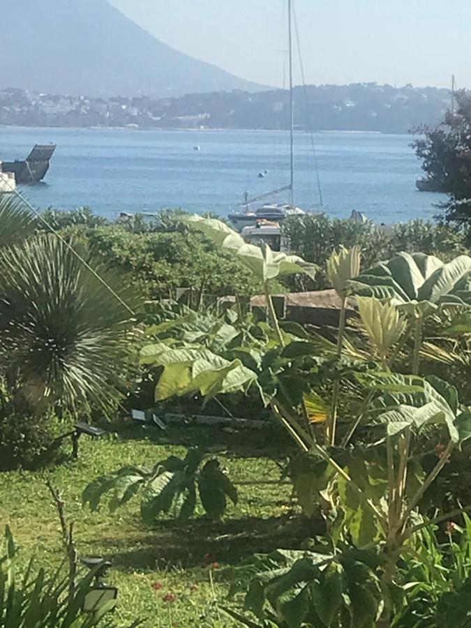 Ma Cabane De Pecheur Pieds Dans L'Eau - Lit Queen Size Saint-Mandrier-sur-Mer Εξωτερικό φωτογραφία